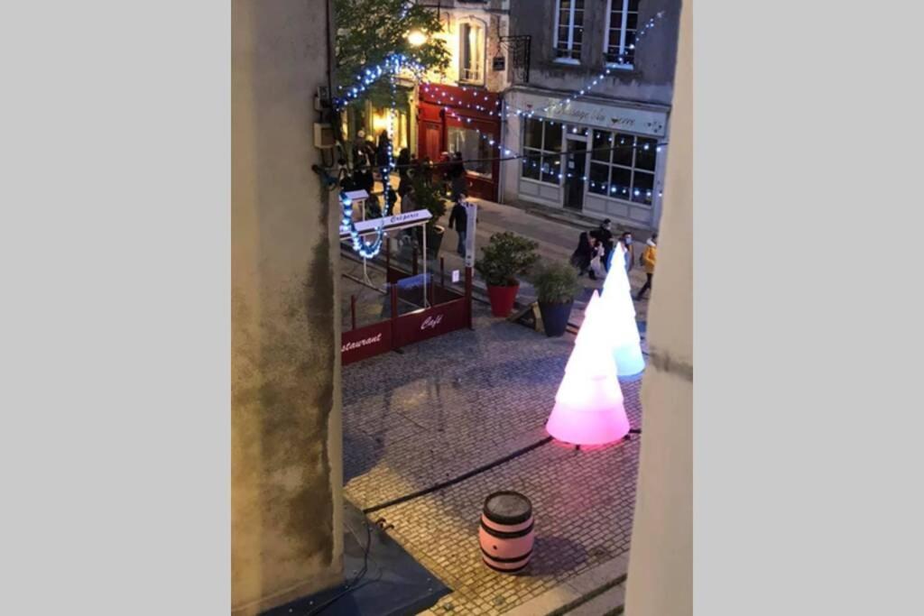 Laon : « Suite Privee Au Pied De La Cathedrale » Exterior photo